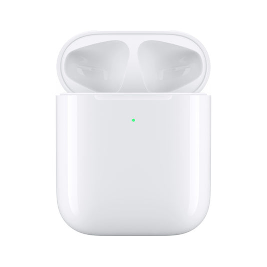 علبة شحن Apple لاسلكية لسماعات AirPods باللون الأبيض