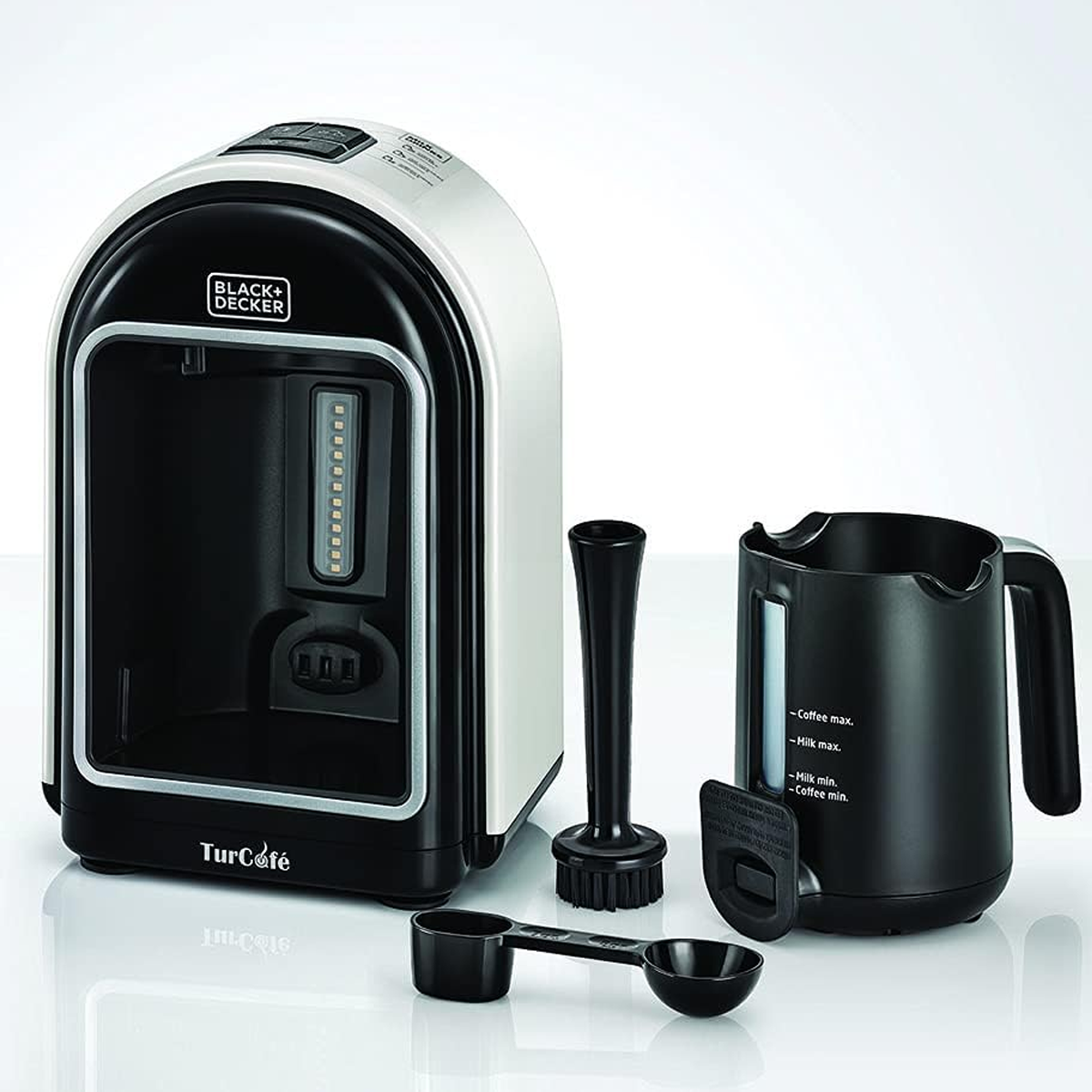 ماكينة تحضير القهوة التركية والشوكولاتة الساخنة مع ميزة تسخين الحليب ماركة Black & Decker ماكينة تحضير القهوة التركية والشوكولاتة الساخنة مع ميزة تسخين الحليب ماركة Black & Decker