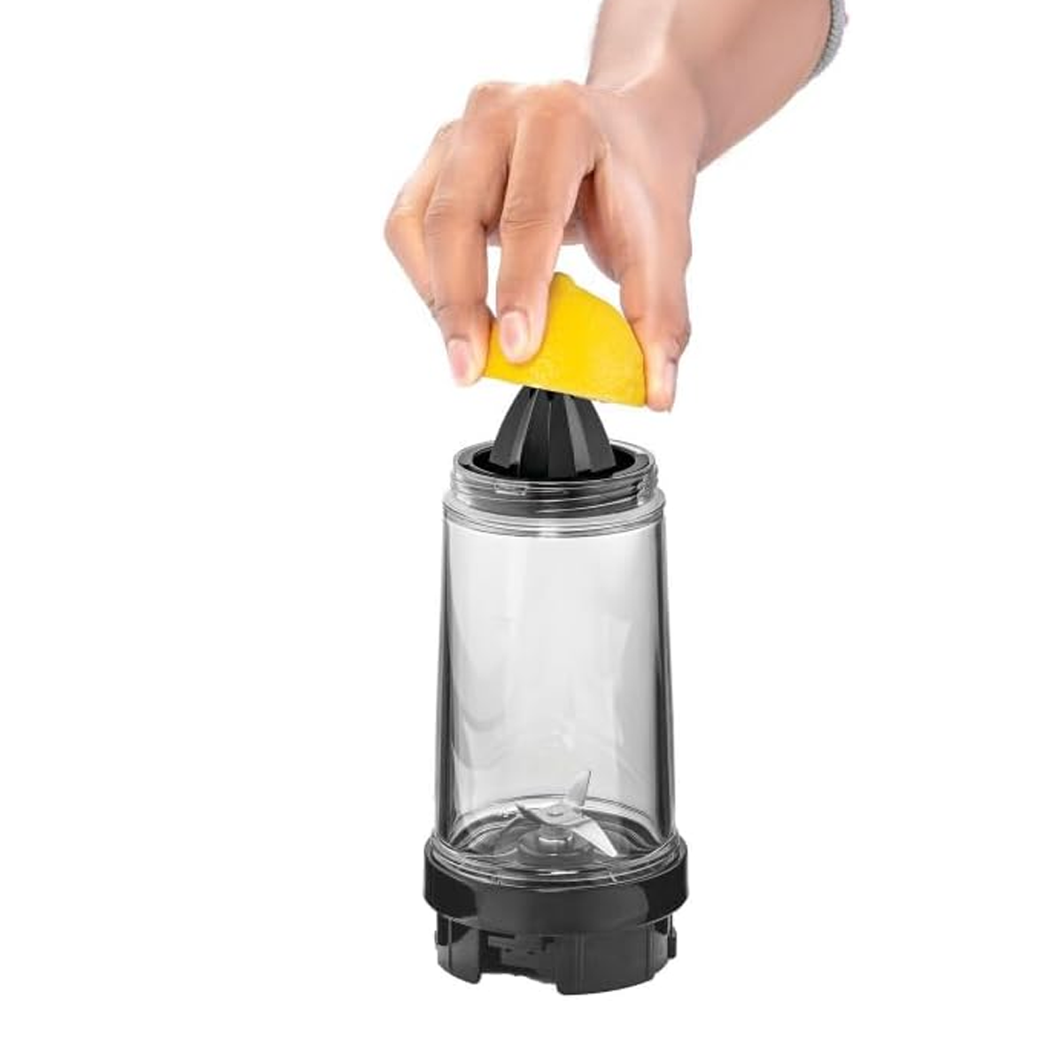 خلاط كهربائي 4 بـ 1 مع عصارة حمضيات ومطحنة قوة 300 واط ماركة Black & Decker خلاط كهربائي 4 بـ 1 مع عصارة حمضيات ومطحنة قوة 300 واط ماركة Black & Decker