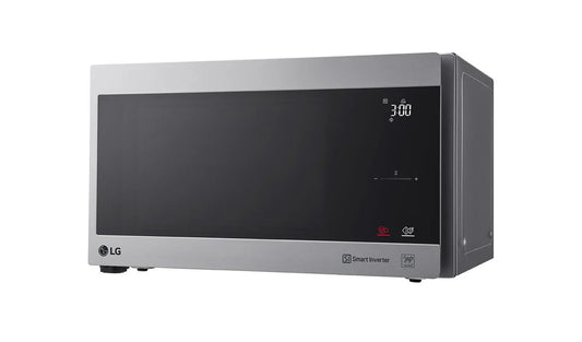 ميكروويف LG NeoChef سعة 42 لتر بتقنية Smart Inverter مع EasyClean للطهي والتسخين وإذابة التجميد