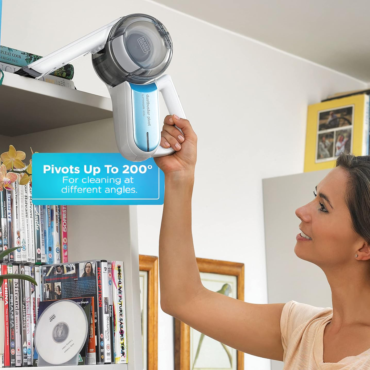 مكنسة شحن لاسلكية محمولة مع بطارية ليثيوم أيون سعة 440 مل ماركة Black & Decker مكنسة شحن لاسلكية محمولة مع بطارية ليثيوم أيون سعة 440 مل ماركة Black & Decker