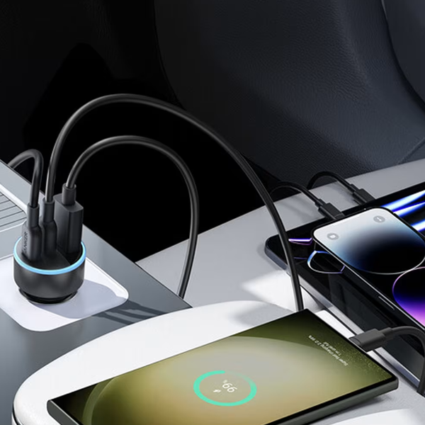 شاحن سيارة Anker 335 بقوة 67W – شاحن سريع 3 منافذ USB-C وUSB-A للسيارة شاحن سيارة Anker 335 بقوة 67W – شاحن سريع 3 منافذ USB-C وUSB-A للسيارة
