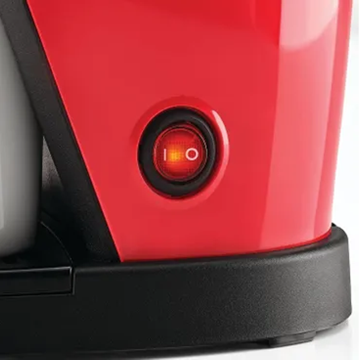 ماكينة صنع القهوة الأمريكية بسعة 2 كوب وخزان مياه 250 مل ماركة Black & Decker ماكينة صنع القهوة الأمريكية بسعة 2 كوب وخزان مياه 250 مل ماركة Black & Decker