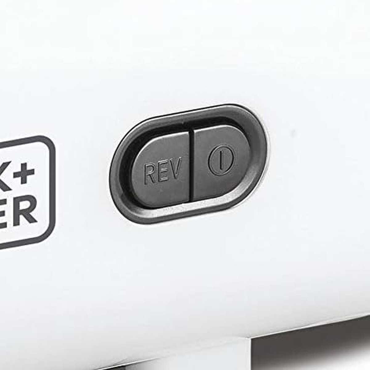 فرامة اللحوم الكهربائية بشفرات ستانلس ستيل قوة 1500 واط ماركة Black & Decker فرامة اللحوم الكهربائية بشفرات ستانلس ستيل قوة 1500 واط ماركة Black & Decker