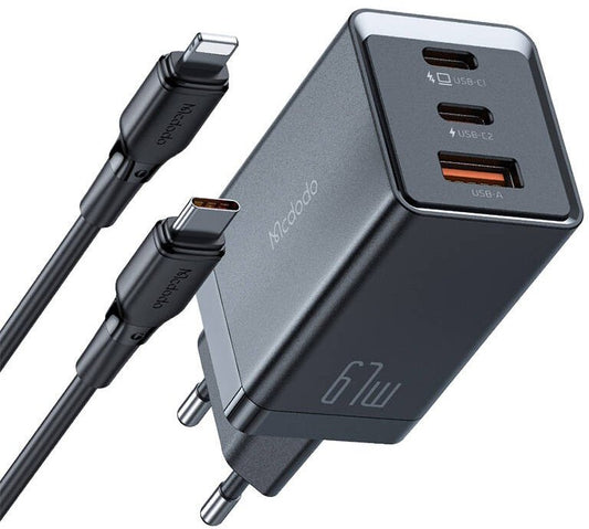 شاحن Mcdodo CH-1544 GaN بقوة 67 واط مع منفذين USB-C ومنفذ USB-A