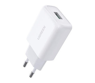 شاحن حائط UGREEN CD122 موديل 10133 بقدرة 18 واط أبيض