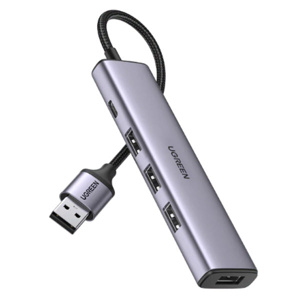 موزع USB 3.0 بأربعة منافذ UGREEN 20805 بخلفية بيضاء