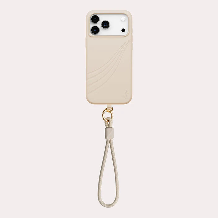 كفر حماية UNIQ COEHL IPHONE 17 PRO MAGNETIC CHARGING SERINA - MILK SAND | حماية وتصميم أنيق