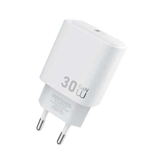 شاحن من WIWU موديل Wi-G008 EU مع 30W وUSB-C وGaN